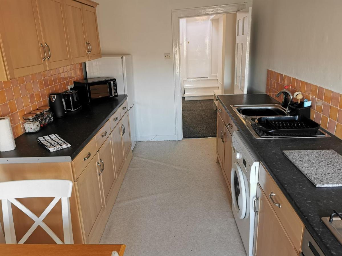 Norfolk Pad - Lovely 1 Bed Apartment In Bath - Top Floor المظهر الخارجي الصورة